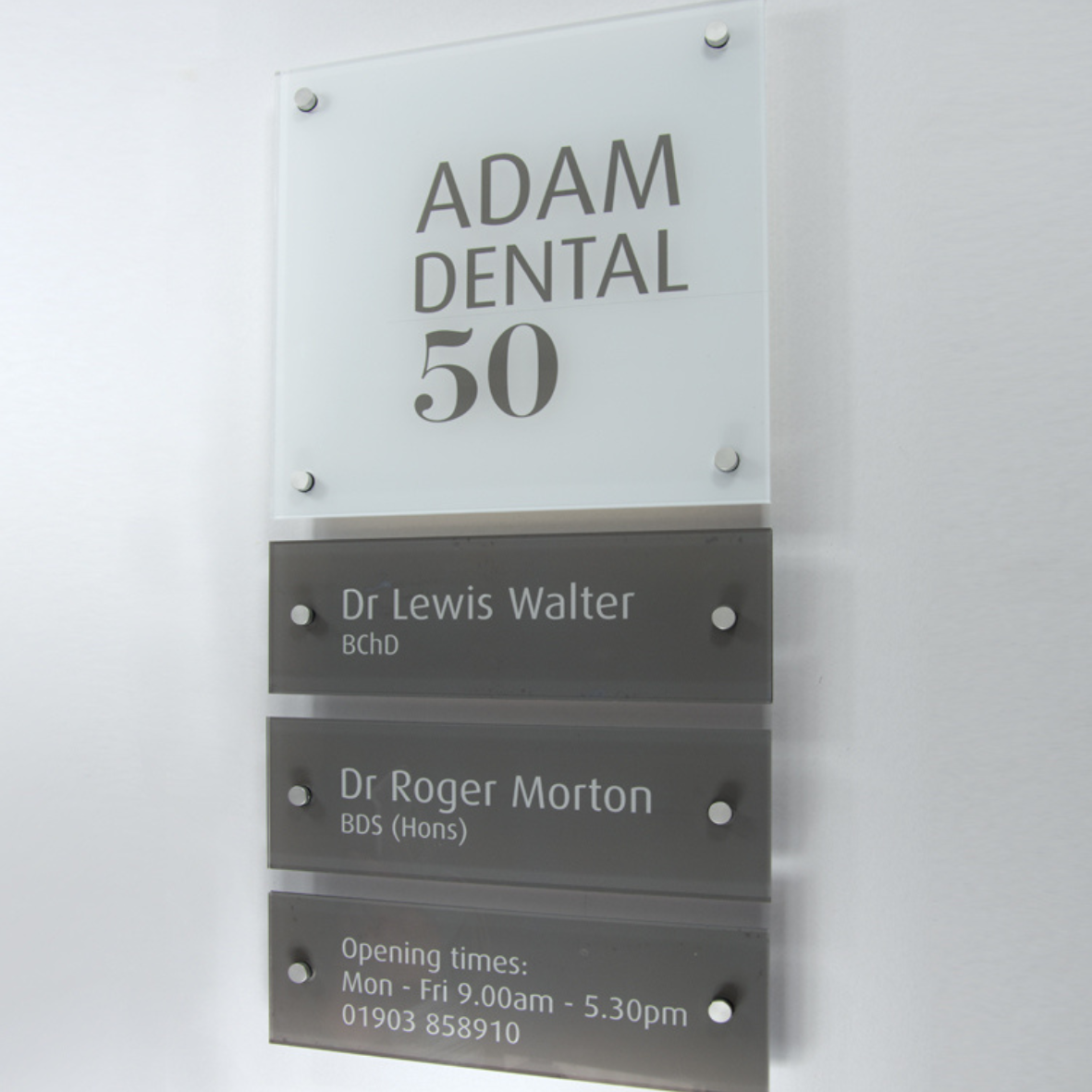 Office Signage UK: What Signs Does Your Workplace Actually Need? 1 Office Signage UK
